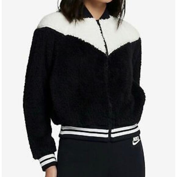 Nike Jackets & Blazers - NIKE Womens Size Small Sherpa zip up bomber jacket-small